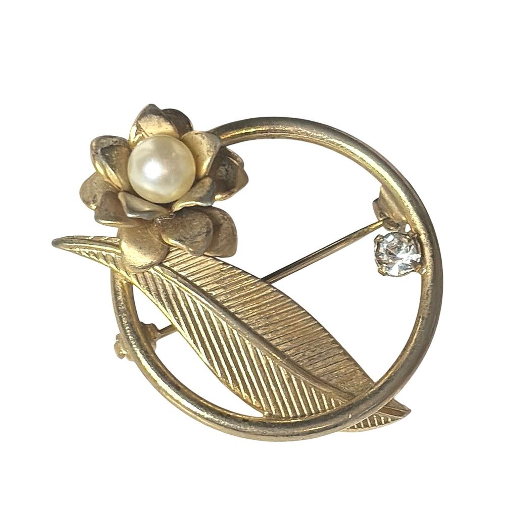 Vintage Gold Tone Floral Brooch Faux Pearl Rhinestone Circle Pin